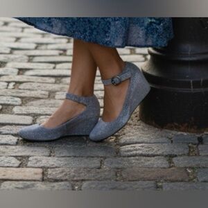 Sundance Moonlight Blue Gray Shimmer Ballet Mary Jane Italian Made Wedges 38